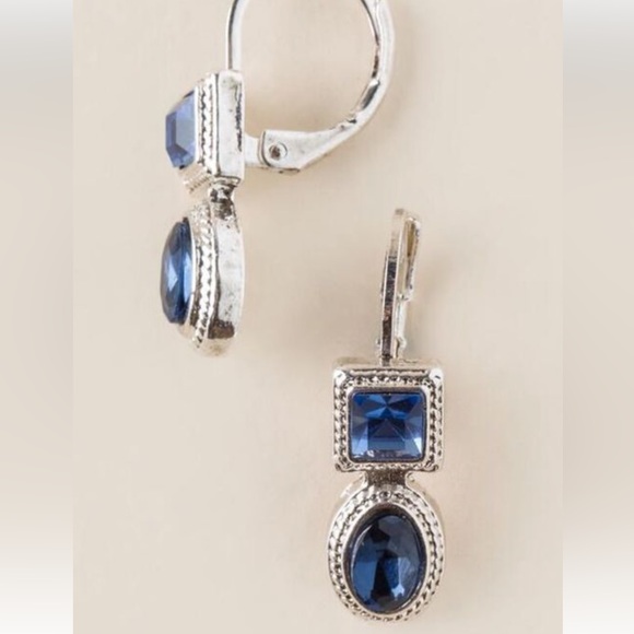 Bi-Colored Blue Rhinestone Earrings. - Picture 5 of 8